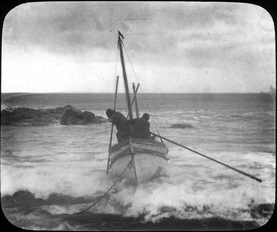 Launching the James Caird