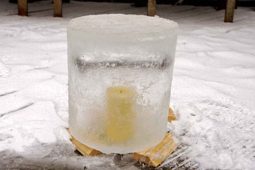 making an ice light