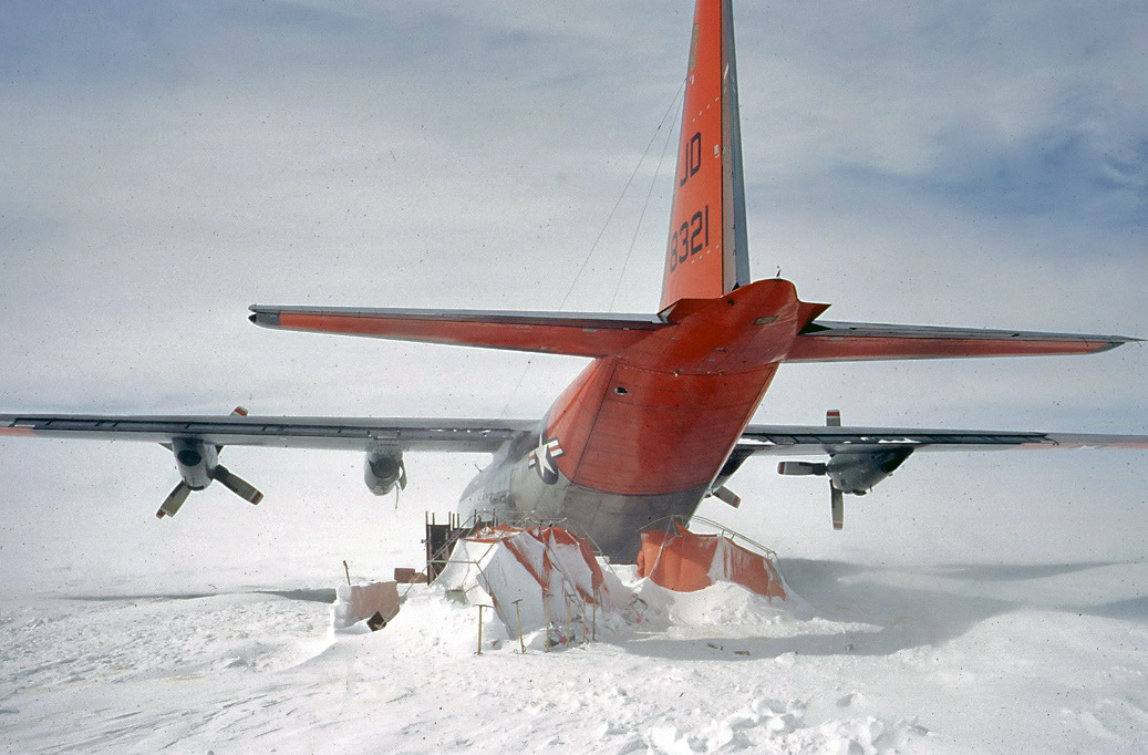 Antarctica Aircraft - Waiting for Rescue