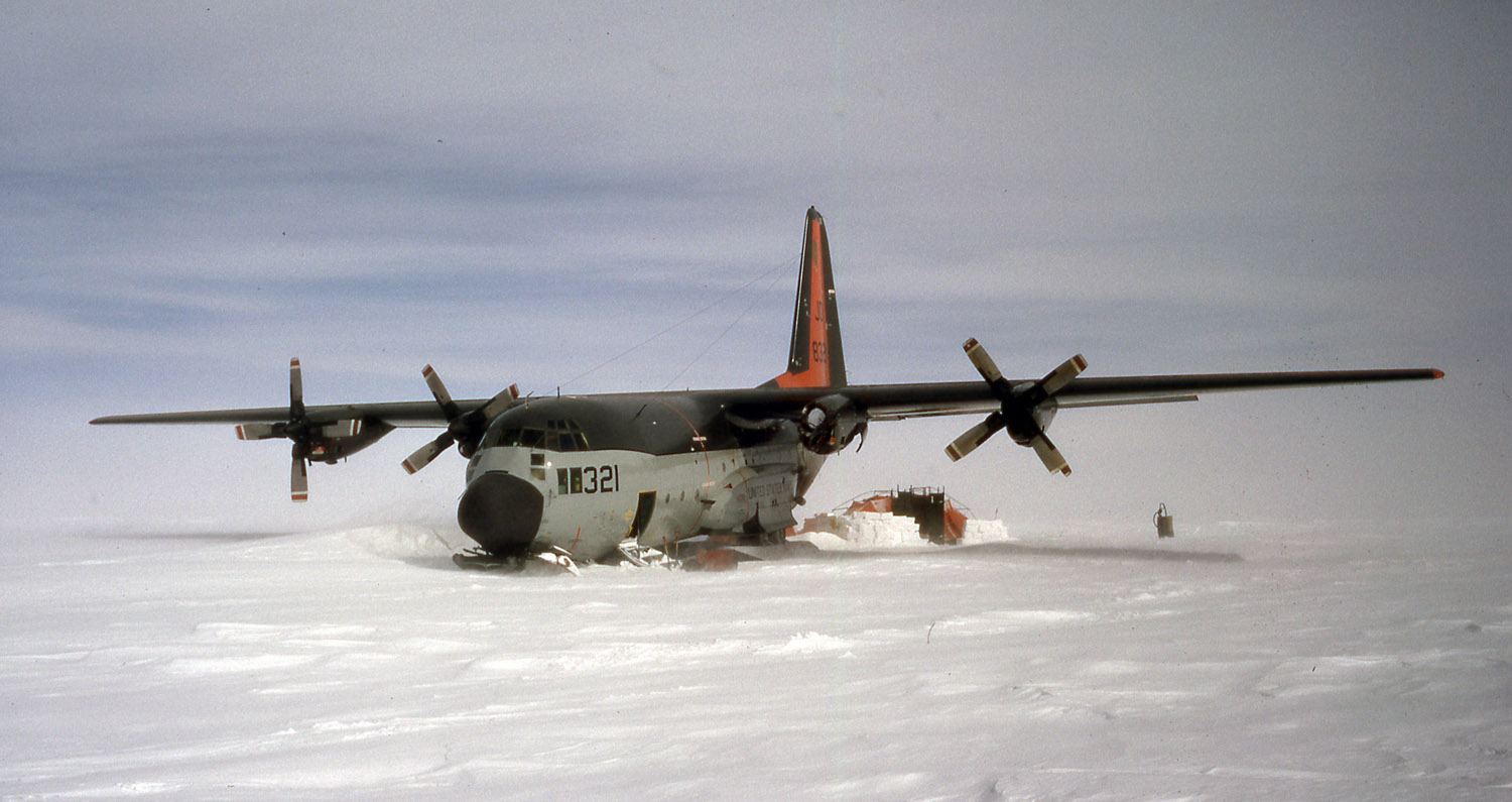 Antarctica Aircraft - lost Jato bottles on takeoff