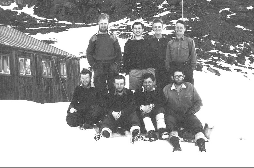 Signy 1957  Team