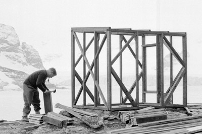 Building refuge at Shingle Cove, Coronation Island