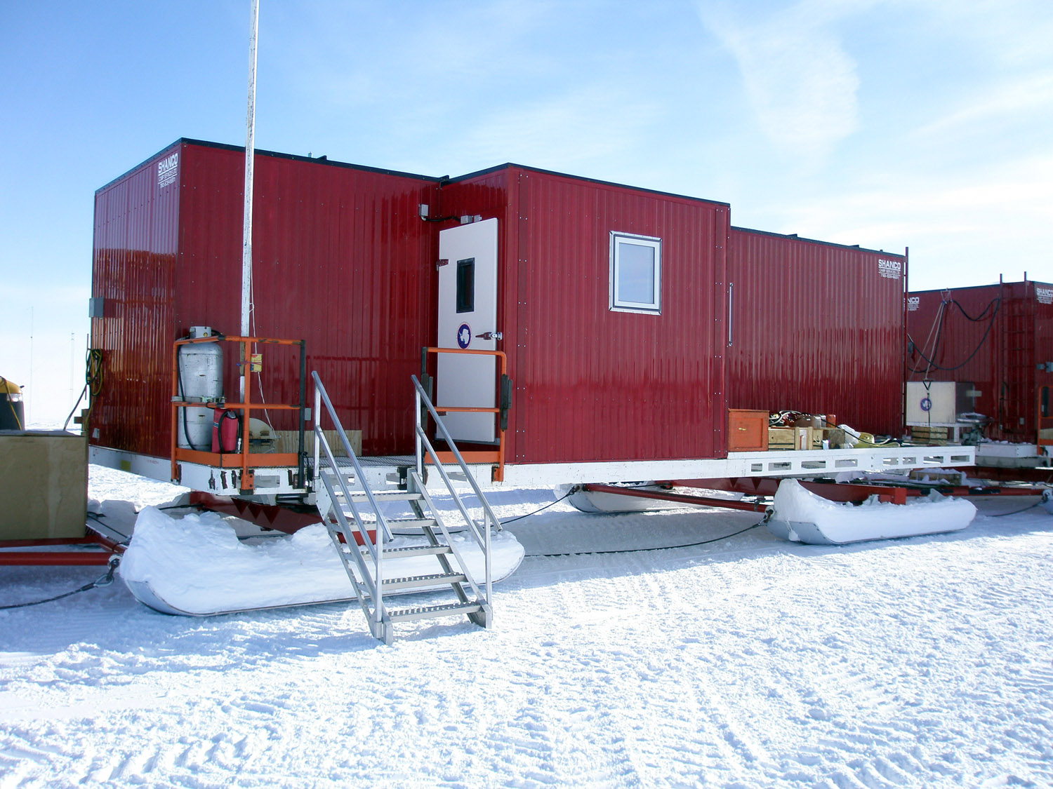 Vehicles and equipment of the South Pole Traverse - 03