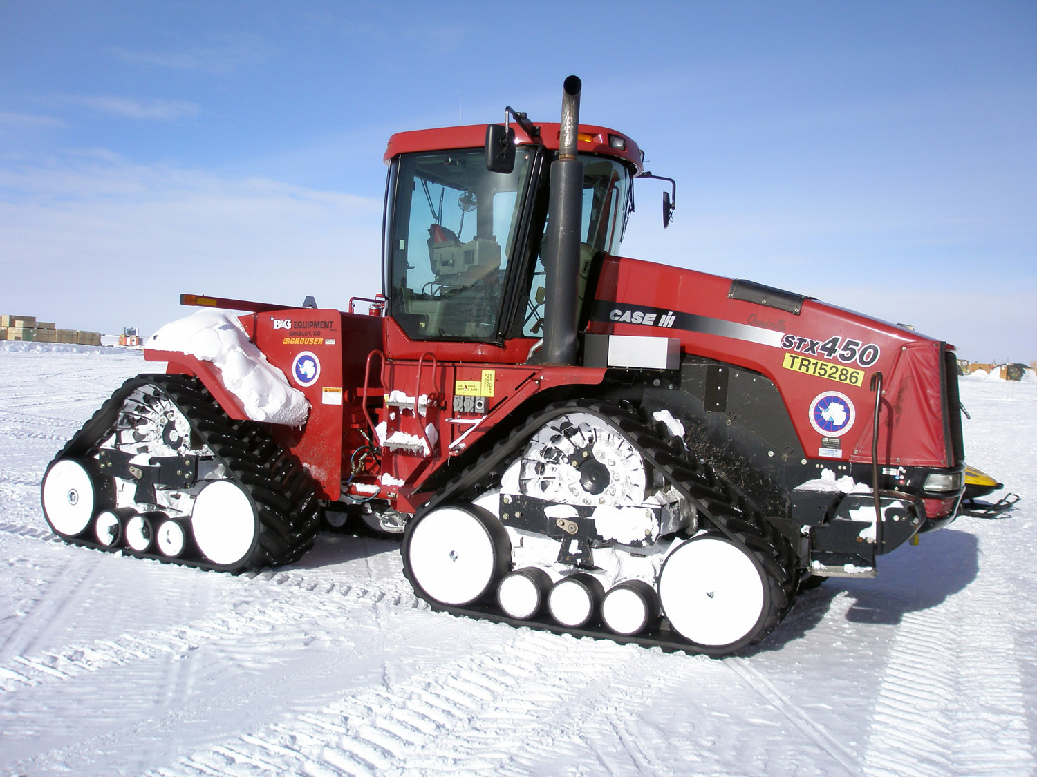 Vehicles and equipment of the South Pole Traverse - 05