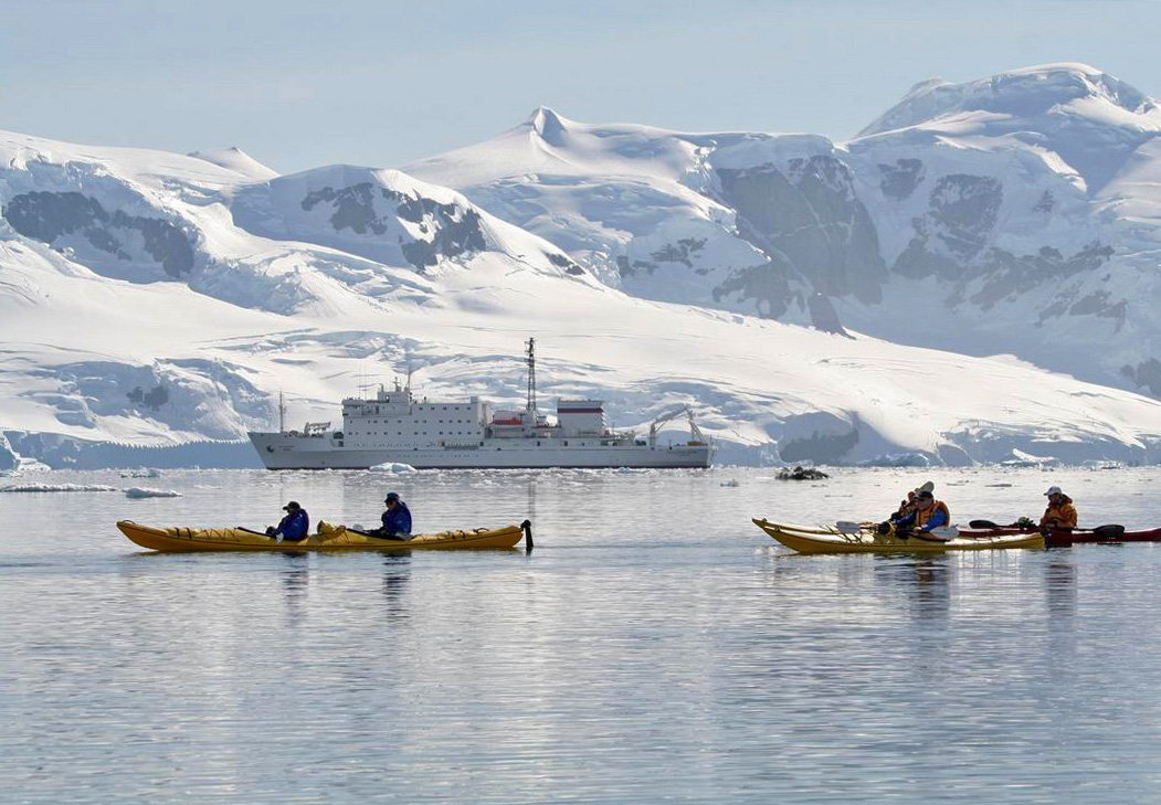 impact of tourism in antarctica