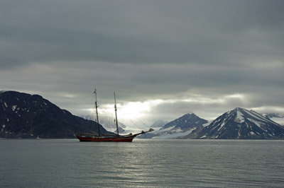 Ships and Boats, Svalbard - 5 - Noorderlicht