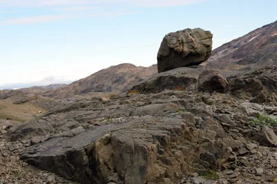 Ammassalik / Tasiilaq -Erratic Boulder - East Greenland<br />